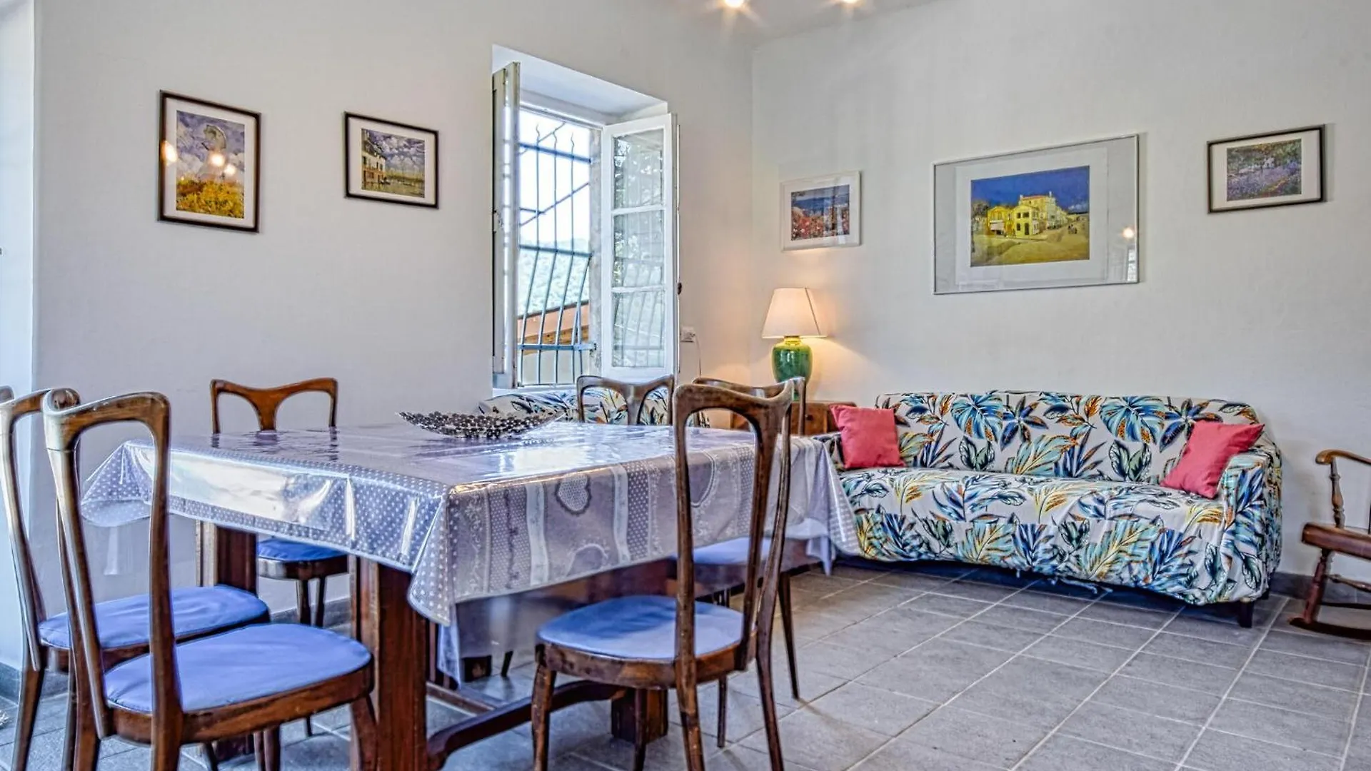 3 Bedroom Amazing Home In Terrile Uscio 0*,  Italy