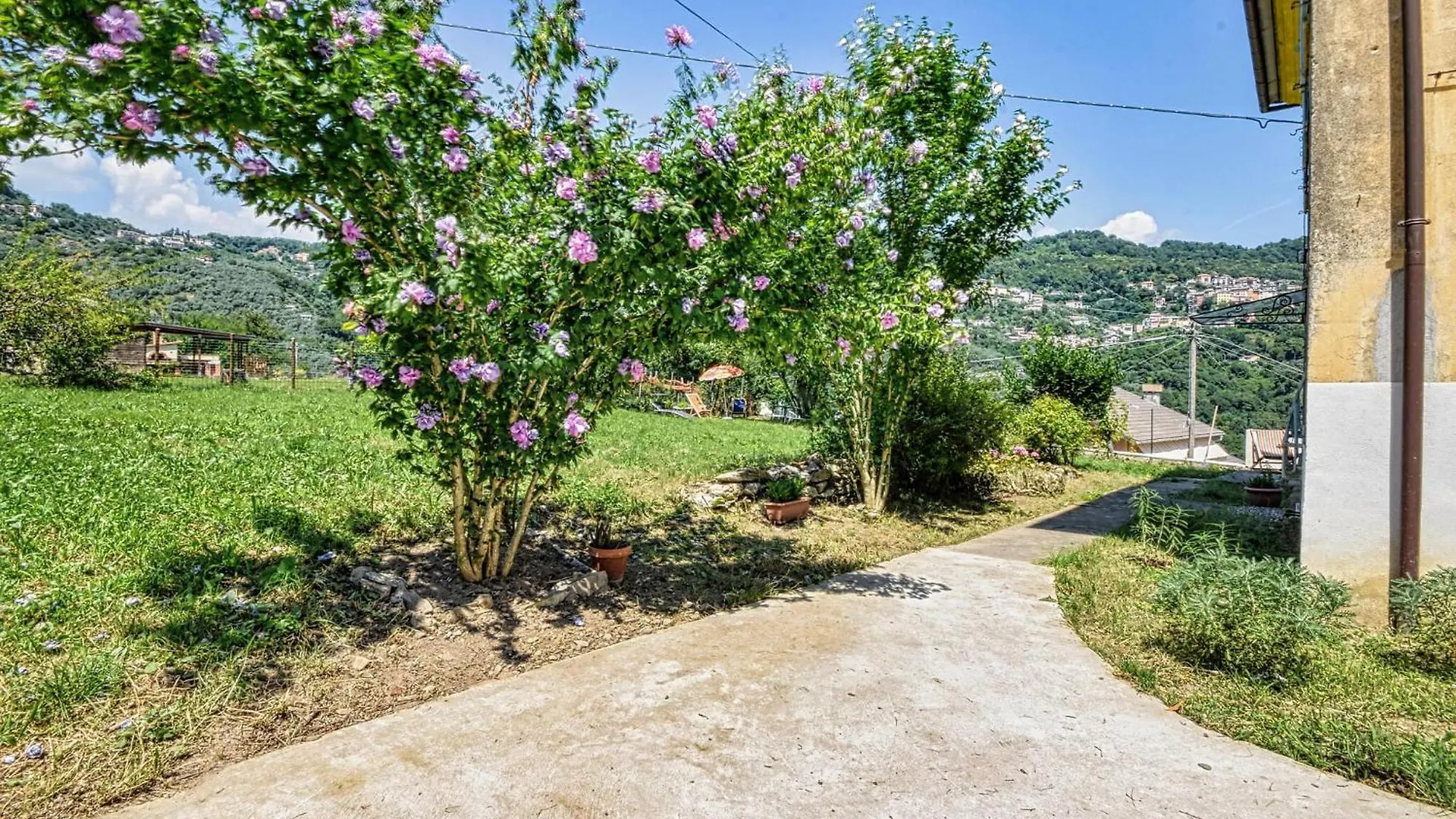 Holiday home 3 Bedroom Amazing Home In Terrile Uscio Italy