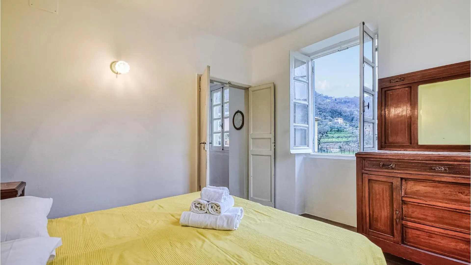 Holiday home 3 Bedroom Amazing Home In Terrile Uscio