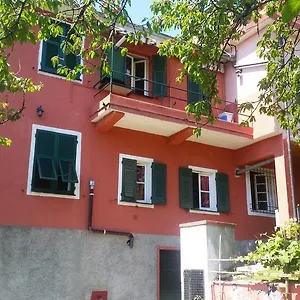 Bed & Breakfast Rifugio 9 Km Da Recco, Uscio